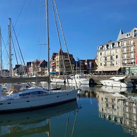 L'ancre Marine Yourhosthelper Appartement *