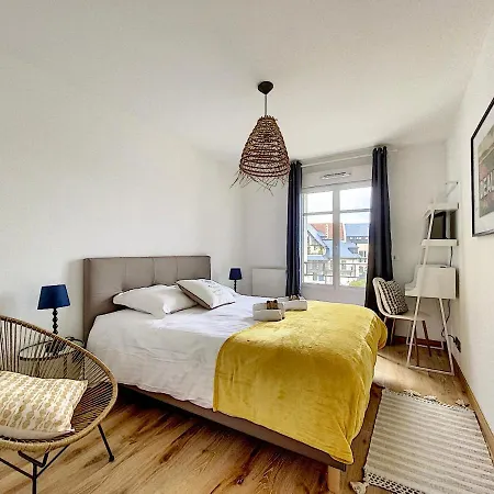 L'ancre Marine Yourhosthelper Deauville